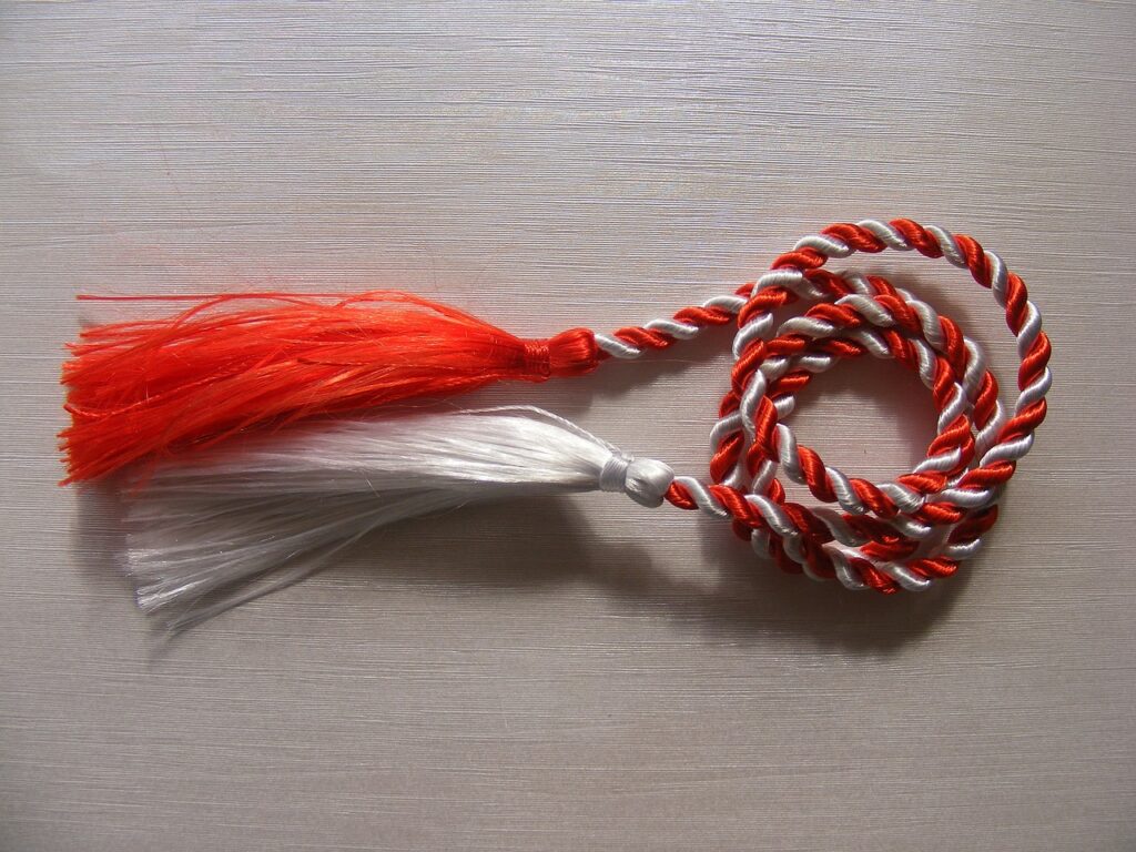 martisor, red, rope-88258.jpg